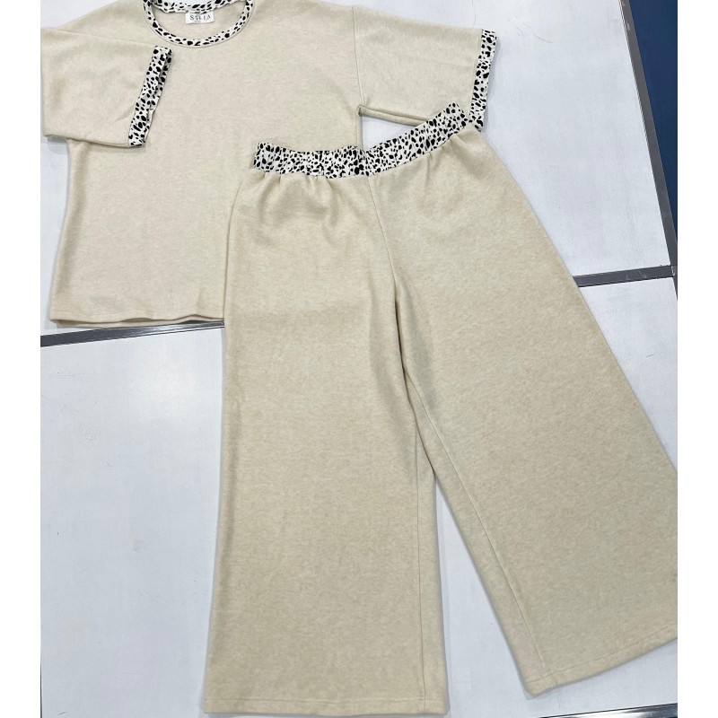 Conjunto beige Dalmata