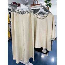 Conjunto beige Dalmata